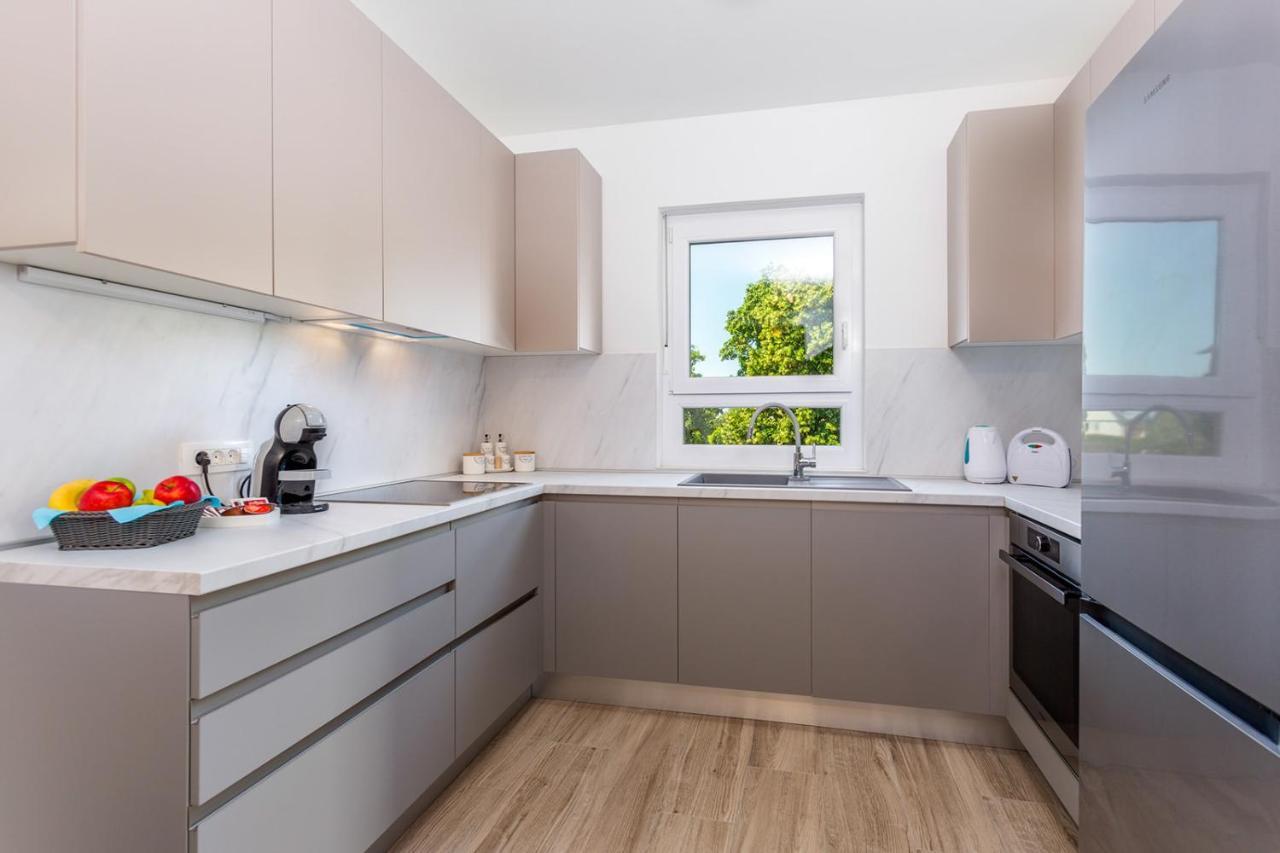 Kvarner Bay 4* - Apartments 1 & 3 里耶卡 外观 照片