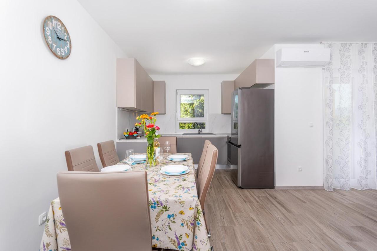 Kvarner Bay 4* - Apartments 1 & 3 里耶卡 外观 照片
