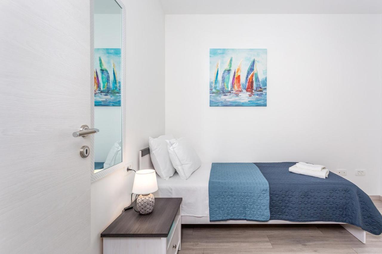 Kvarner Bay 4* - Apartments 1 & 3 里耶卡 外观 照片