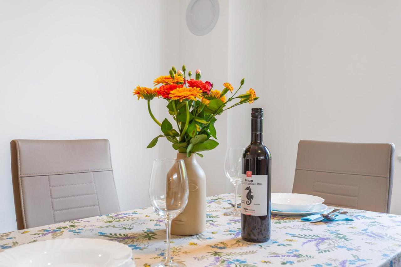 Kvarner Bay 4* - Apartments 1 & 3 里耶卡 外观 照片